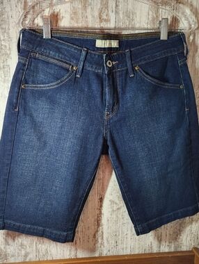 Levi's 545 Dark Blue Denim Bermuda Shorts Size 8 Cotton Spandex